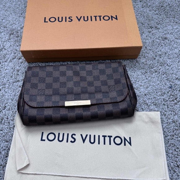 Louis Vuitton Damier Ebene Favorite MM - Picture 11 of 13